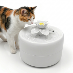 PİONEER PET MANOLYA KEDİ SULUĞU PLASTİK